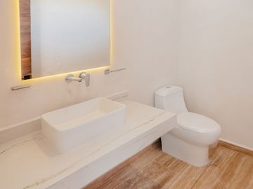 Casa en venta en Privada Kutz en el Yucatán Country Club
