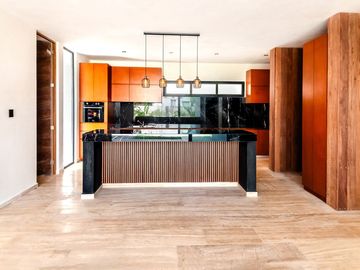 Casa en venta en Privada Kutz en el Yucatán Country Club