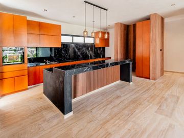 Casa en venta en Privada Kutz en el Yucatán Country Club