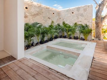 Casa en venta en Privada Kutz en el Yucatán Country Club