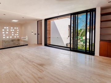 Casa en venta en Privada Kutz en el Yucatán Country Club
