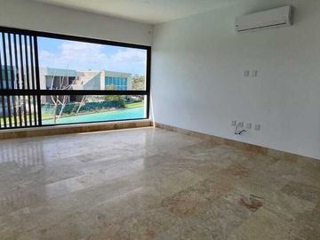 Preventa de casa frente al lago Kanha en en Yucatán Country Club