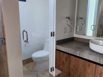 Preventa de casa frente al lago Kanha en en Yucatán Country Club