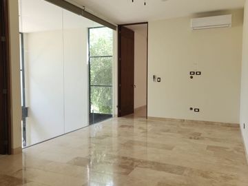 Casa en venta o renta en el Yucatan Country Club