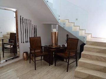Preciosa casa en renta/venta en el Yucatán Country Club