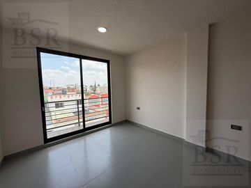 Casa nueva en Venta a pie de calle, en la colonia Ocho cedros, Toluca.
