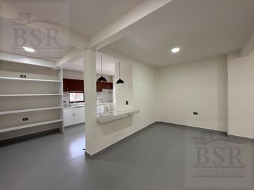 Casa nueva en Venta a pie de calle, en la colonia Ocho cedros, Toluca.