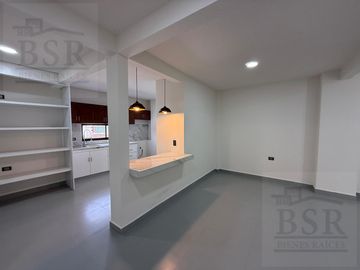 Casa nueva en Venta a pie de calle, en la colonia Ocho cedros, Toluca.