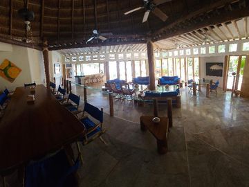 Casa con Muelle en Venta, Pok ta pok Zona Hotelera en Cancún