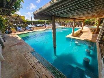 Casa con Muelle en Venta, Pok ta pok Zona Hotelera en Cancún