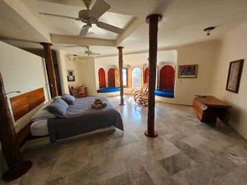Casa con Muelle en Venta, Pok ta pok Zona Hotelera en Cancún