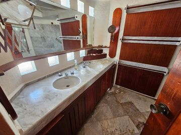 Casa con Muelle en Venta, Pok ta pok Zona Hotelera en Cancún
