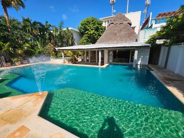 Casa con Muelle en Venta, Pok ta pok Zona Hotelera en Cancún