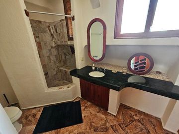 Casa con Muelle en Venta, Pok ta pok Zona Hotelera en Cancún