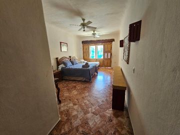 Casa con Muelle en Venta, Pok ta pok Zona Hotelera en Cancún