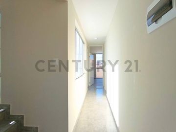 SE VENDE CASA EN ESTRENO EN TACNA