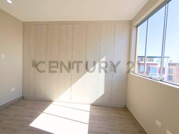 SE VENDE CASA EN ESTRENO EN TACNA
