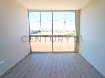 SE VENDE CASA DE ESTRENO EN TACNA