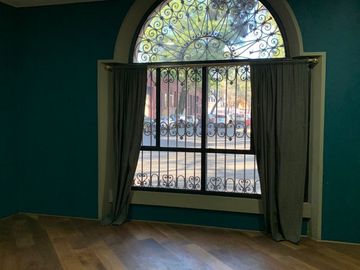Muy amplia casa en col. del Carmen Coyoacán