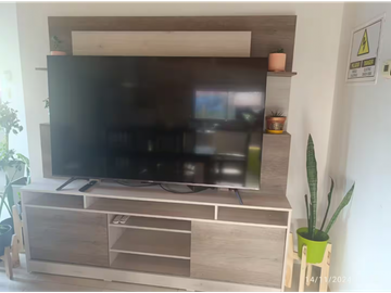 VENTA DE CASA MODERNA CON PISCINA EN VISTALBA – LUJN DE CUYO, MZA