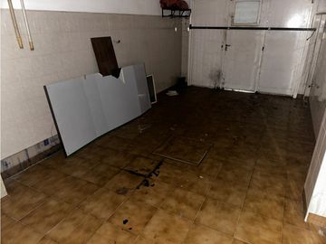 VENTA CHALET A RECICLAR. ZONA GUEMES