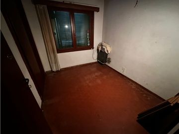 VENTA CHALET A RECICLAR. ZONA GUEMES