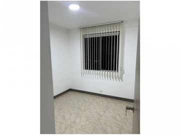 Apartamento para la venta en la Loma de los Bernal