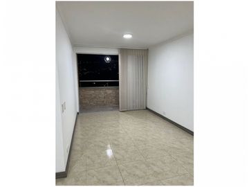 Apartamento para la venta en la Loma de los Bernal