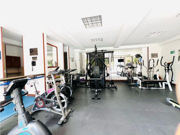 VENDO APARTAMENTO CON HERMOSA VISTAEN EL POBLADO - LA TOMATERA