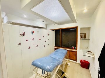 CASA COMERCIAL EN VENTA 3 PISOS MANGA CARTAGENA