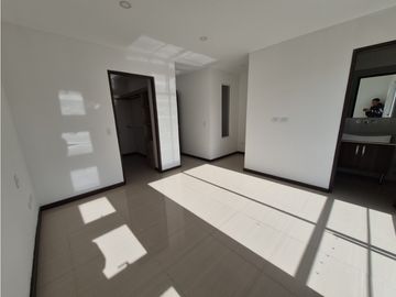 CASA EN VENTA EN URBANIZACION BALMORAL, POPAYN