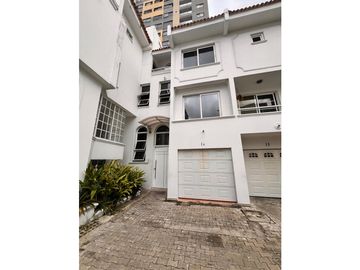 OFERTA-CASA EN VENTA EN VILLA SANTOS