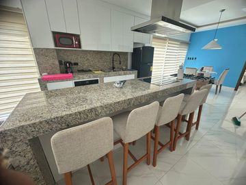 Vendo Casa en Playa Paraiso Engabao  AdrM