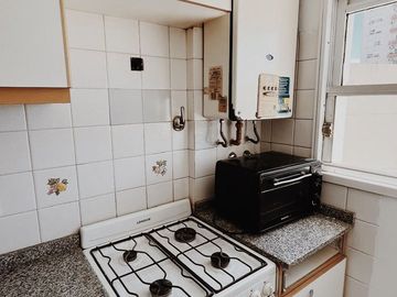 DEPTO 2 AMB CON COCHERA EN VENTA - BECCAR