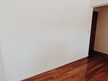 DEPTO 2 AMB CON COCHERA EN VENTA - BECCAR