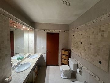 CASA TERRENO 2000 MTS VENTA VILLA DE MAYO PILETA