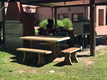 CASA TERRENO 2000 MTS VENTA VILLA DE MAYO PILETA