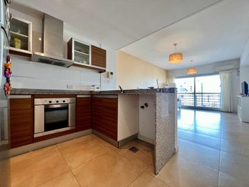 Departamento 2 ambientes en venta en Banfield
