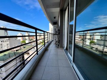 Departamento 2 ambientes en venta en Banfield