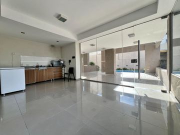 Departamento 2 ambientes en venta en Banfield