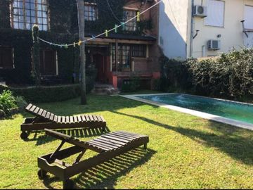VENTA CASA CHALET 6 AMBIENTES EN ITUZAINGO NORTE
