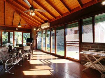 Maschwitz Club | Casa 5 dorm., parque y pileta