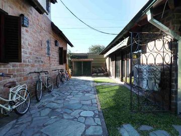 Maschwitz Club | Casa 5 dorm., parque y pileta