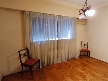 Venta Dpto 4 Amb c/Balcón, Cochera y Dep.Serv