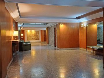 Venta Dpto 4 Amb c/Balcón, Cochera y Dep.Serv