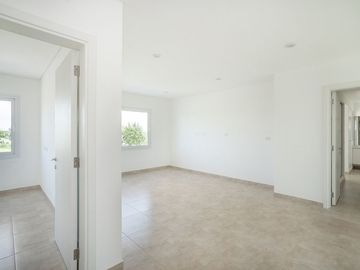 Casa a estrenar en ALQUILER San Sebastian Area 12