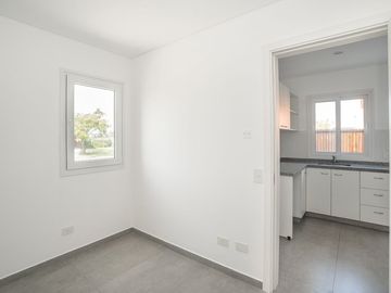 Casa a estrenar en ALQUILER San Sebastian Area 12