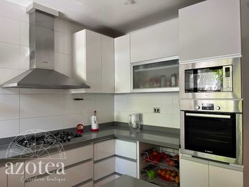 Casa en venta en LAS CONDES