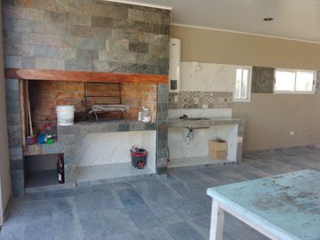 CASA QUINTA EN LOS ZAPALLOS USD 75.000.-