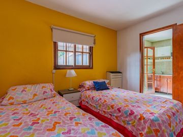 VENTA DOS CASAS EN BLOCK B. GRAL. PUEYRREDÓN